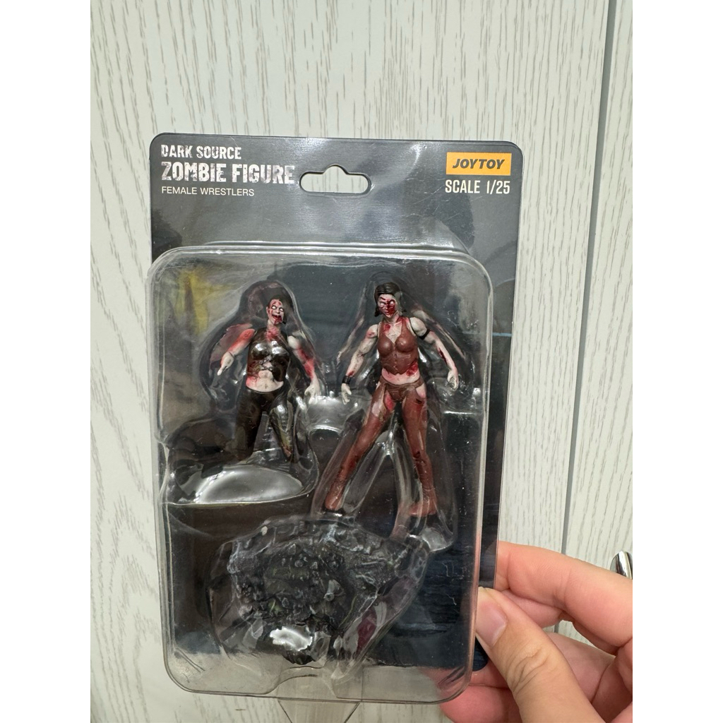 Dark Source Zombie Figure Female wrestlers - main product image