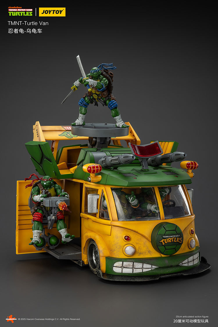TMNT-Turtle Van - view 16
