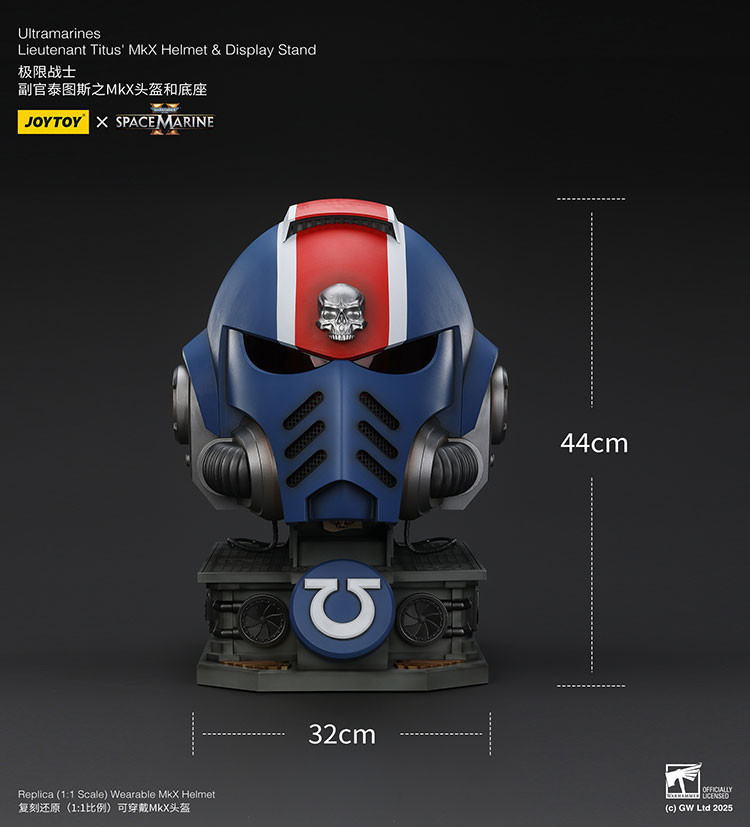 Ultramarines Lieutenant Titus' MKX Helmet & Display Stand - view 10
