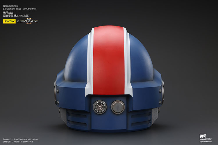Ultramarines Lieutenant Titus' MKX Helmet - view 10