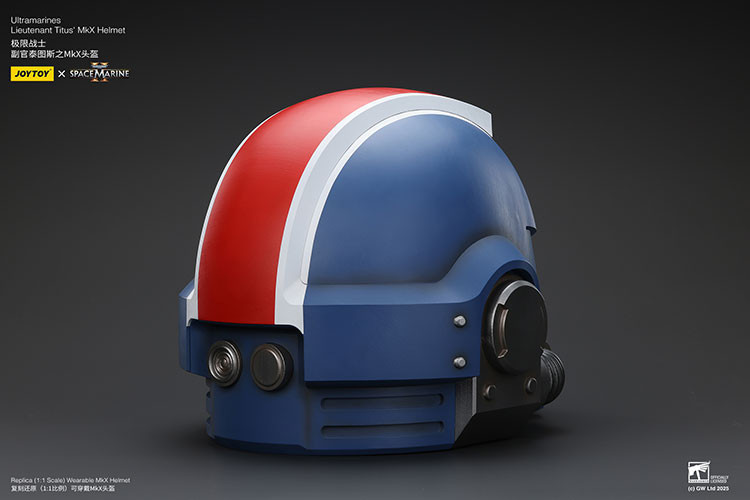 Ultramarines Lieutenant Titus' MKX Helmet - view 9