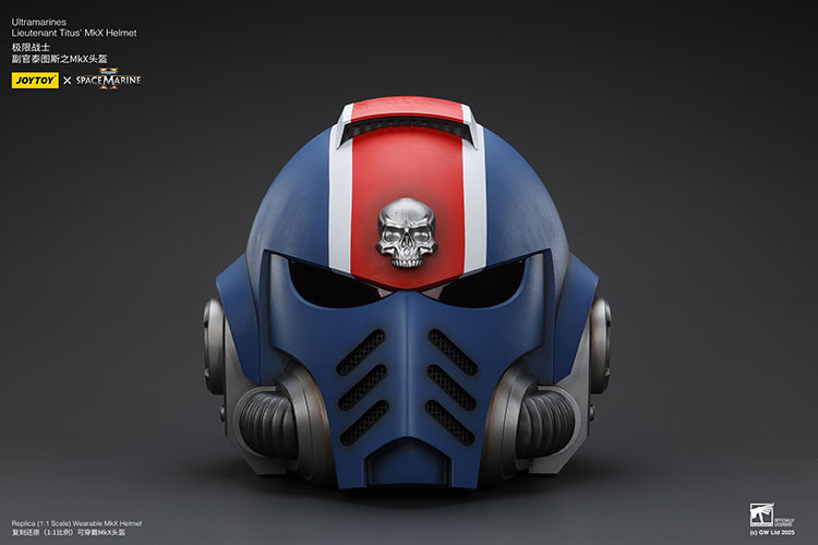 Ultramarines Lieutenant Titus' MKX Helmet - view 12