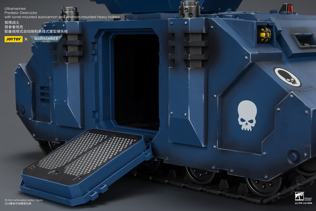 Ultramarines Predator Destructor with turret-mounted autocannon and sponson-mounted heavy bolters - view 9