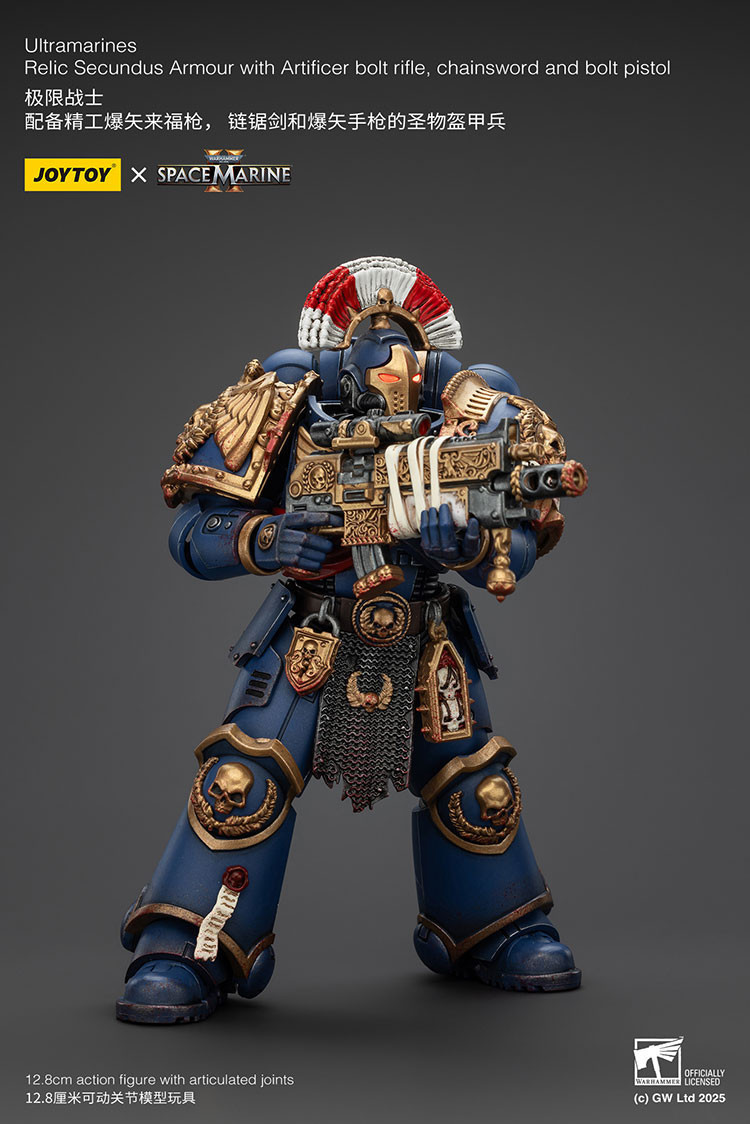 Ultramarines Relic Secundus Armour with Artificer bolt rifle, chainsword and bolt pistol - view 17