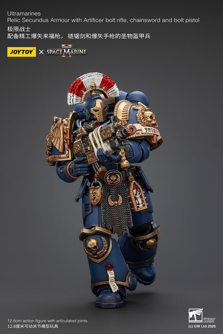 Ultramarines Relic Secundus Armour with Artificer bolt rifle, chainsword and bolt pistol - view 13