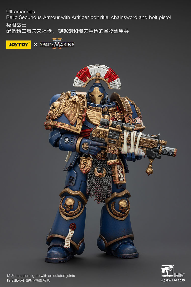 Ultramarines Relic Secundus Armour with Artificer bolt rifle, chainsword and bolt pistol - view 10