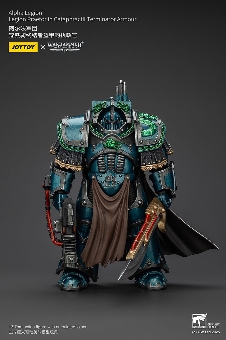 Alpha Legion Legion Praetor in Cataphractii Terminator Armour - view 7