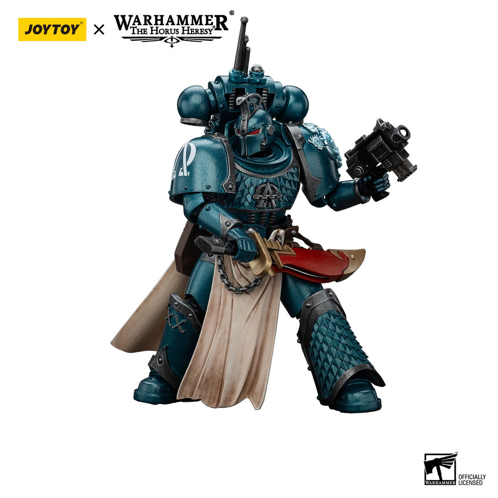Alpha Legion Legion Praetor with Power Sword - view 4