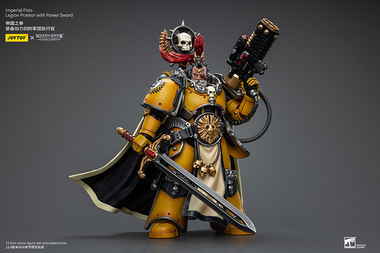 Imperial Fists Legion Praetor with Power Sword - view 9