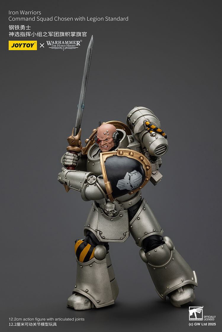 Iron Warriors Command Squad Chosen with Legion Standard - view 12