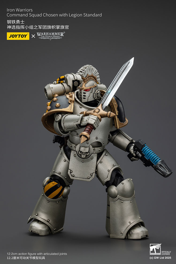 Iron Warriors Command Squad Chosen with Legion Standard - view 14