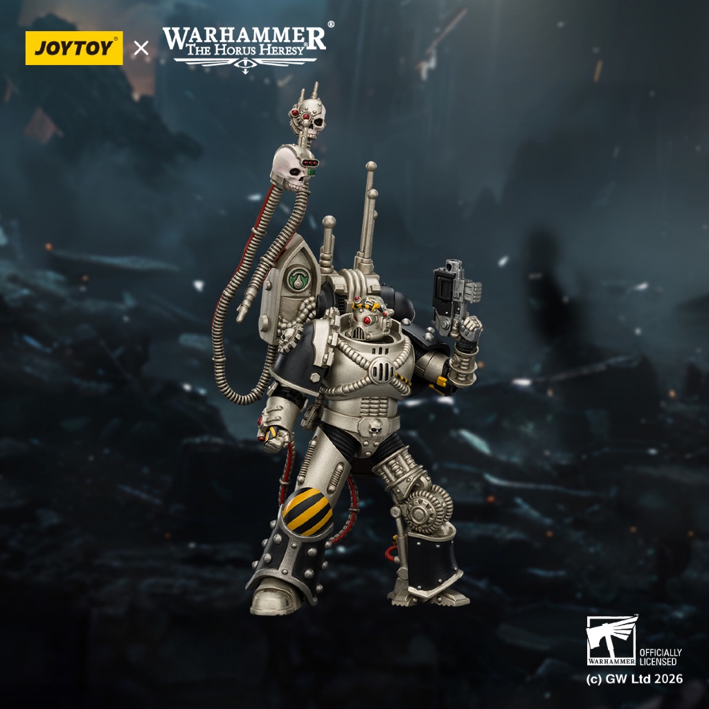 Iron Warriors Legion Praevian with Bolt Pistol - view 2