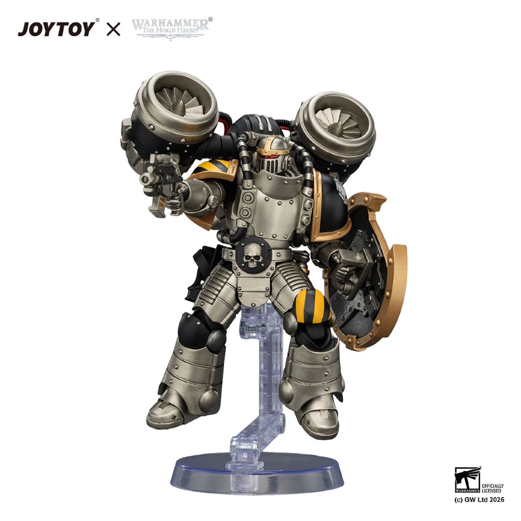Iron Warriors MkII Assault Legionary1 with Bolt pistol, Chain axe & Combat shield - view 2