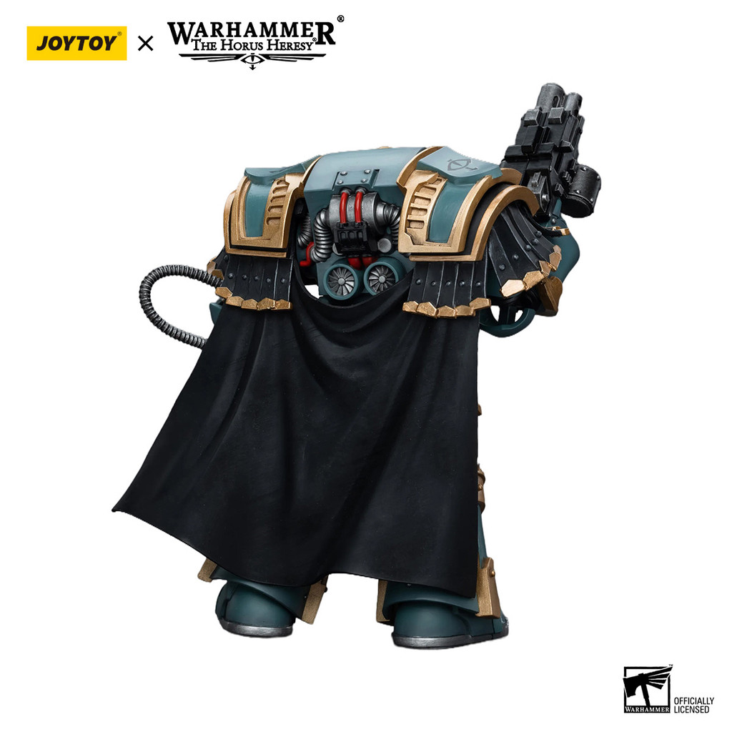 Sons of Horus Legion Praetor in Cataphractii Terminator Armour - view 3